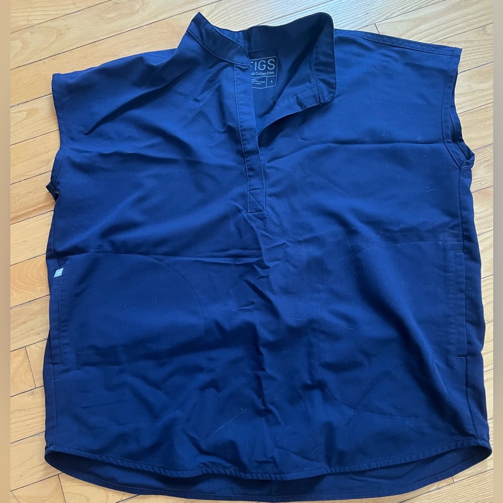 Women’s Figs Scrub Set - Size Small - Picture 2 of 5